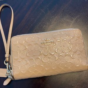 Coach wallet with wristlet